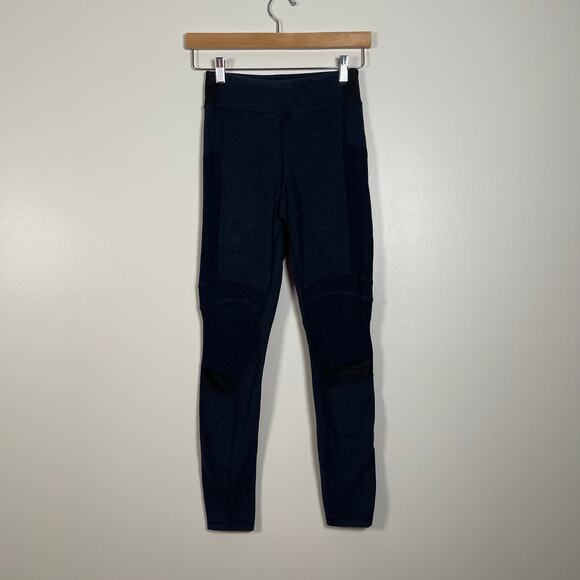 Lululemon • Blue Gray Leggings Black Detail Ribbed Lines - Picture 1 of 6